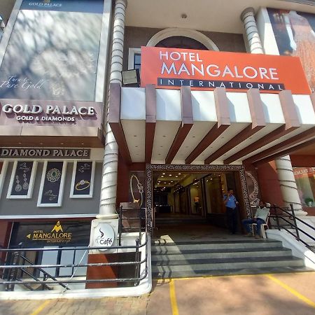 Hotel Mangalore International Eksteriør billede