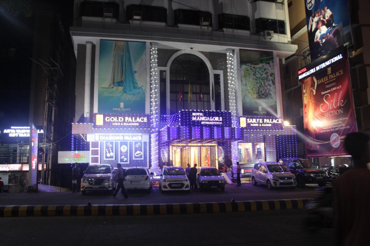 Hotel Mangalore International Eksteriør billede