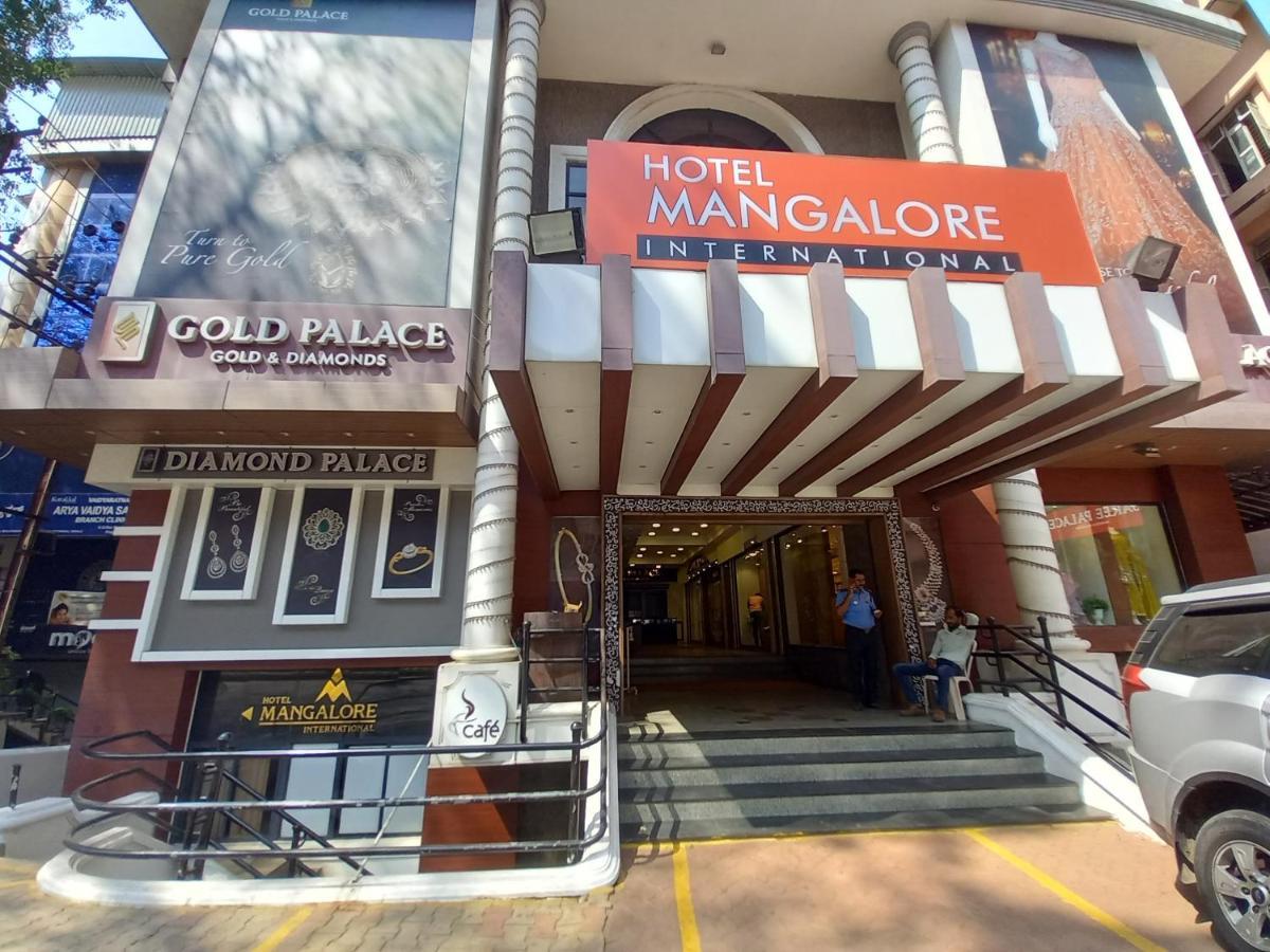 Hotel Mangalore International Eksteriør billede
