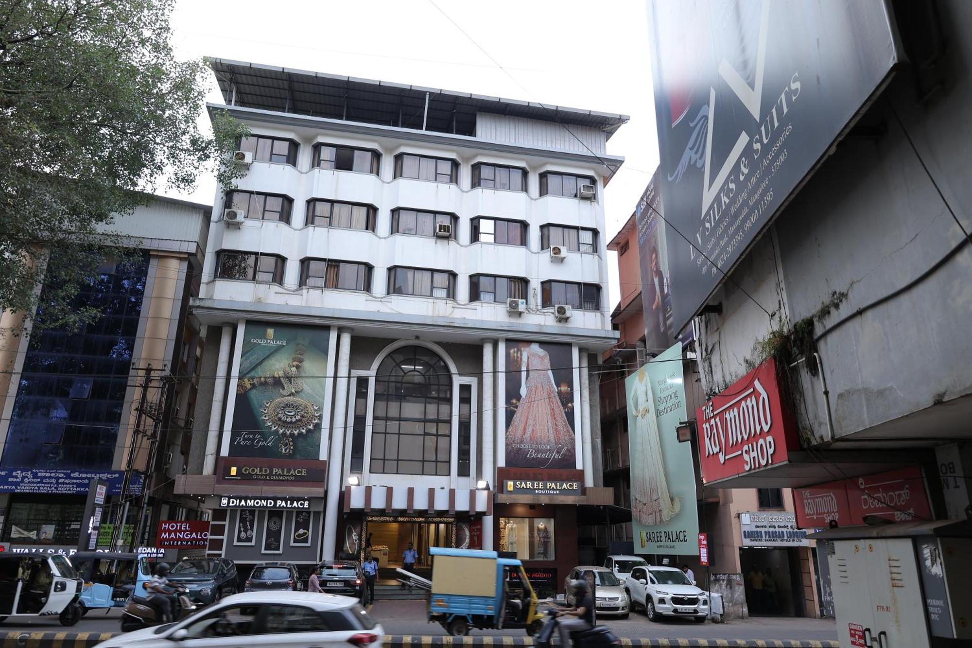 Hotel Mangalore International Eksteriør billede