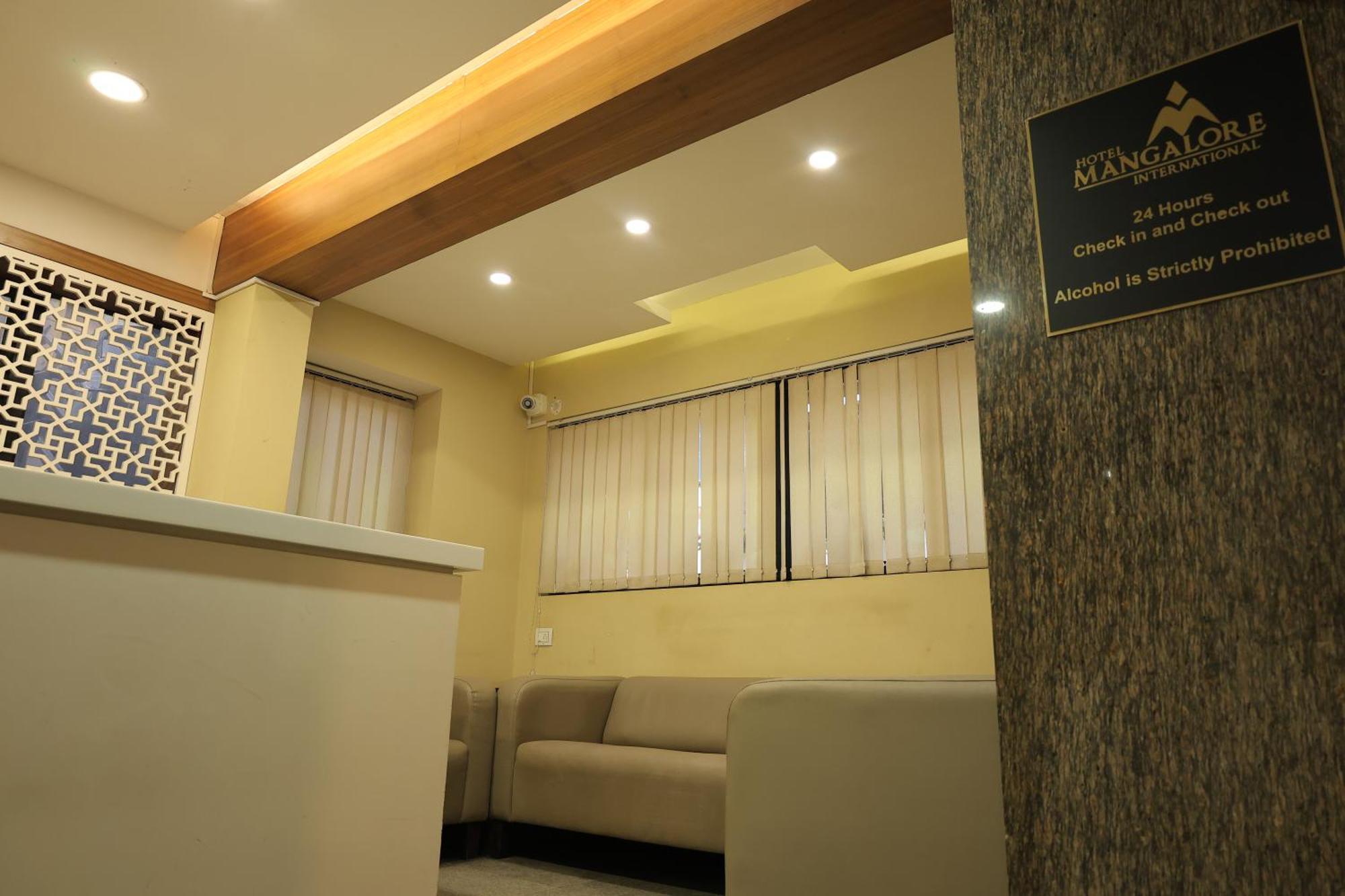 Hotel Mangalore International Eksteriør billede