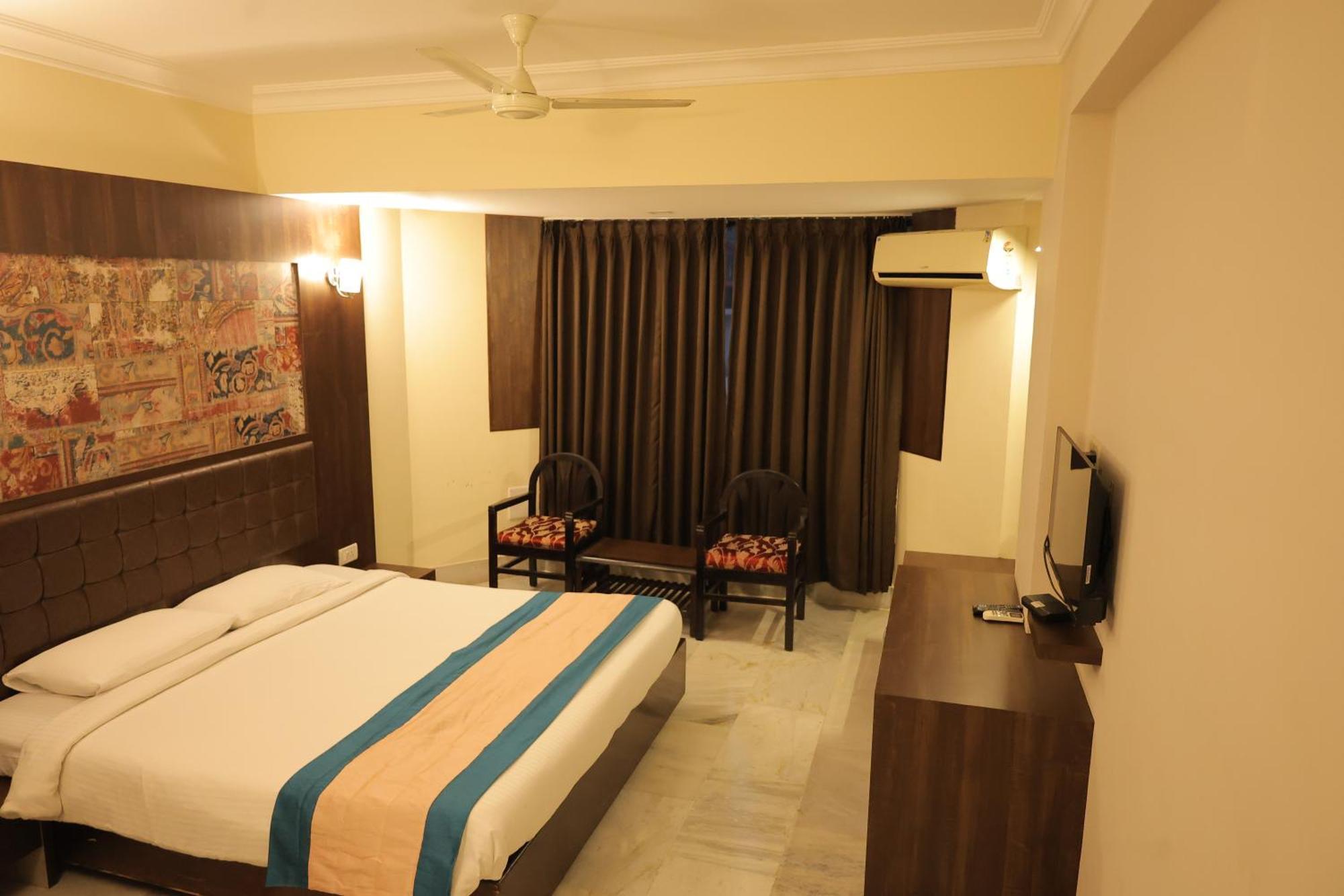 Hotel Mangalore International Eksteriør billede