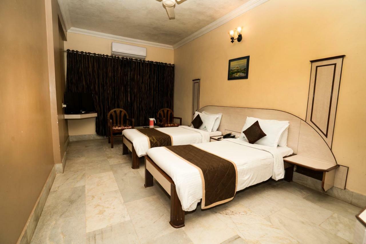 Hotel Mangalore International Eksteriør billede