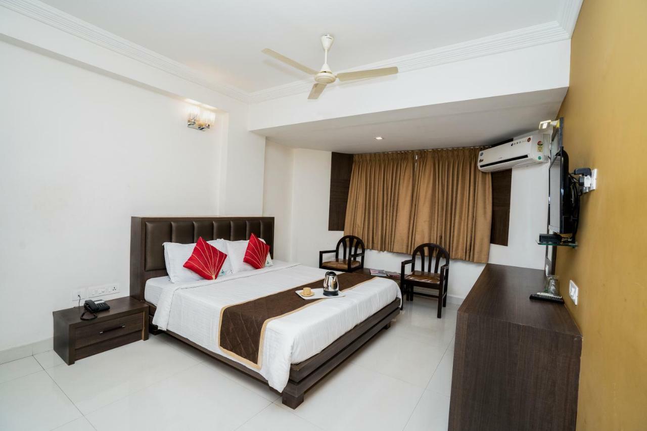 Hotel Mangalore International Eksteriør billede