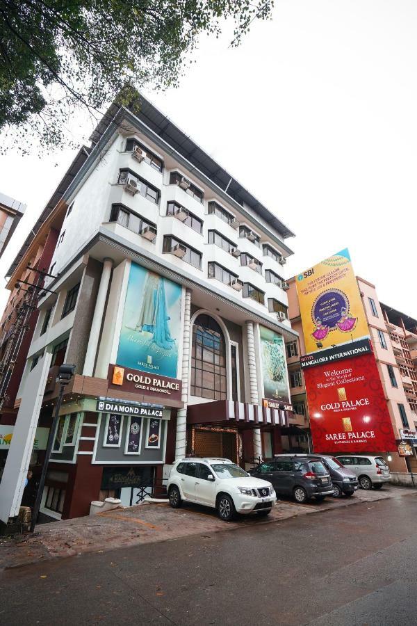 Hotel Mangalore International Eksteriør billede